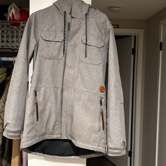 Volcom snowboard jacket - Picture 3 of 11